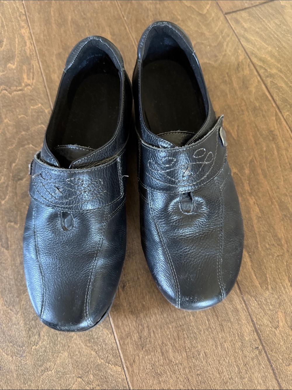 Abeo Black Leather Comfort Slip-On Loafers